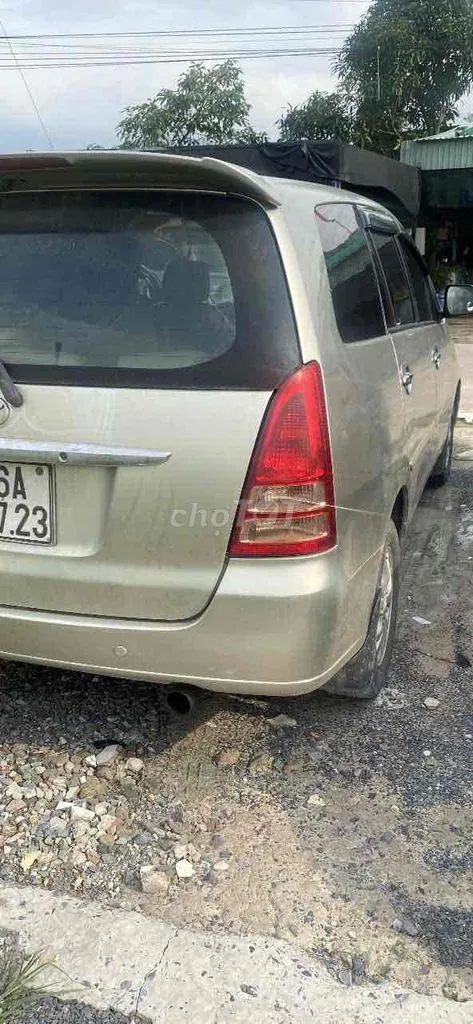 Toyota Innova 2006 photo 3