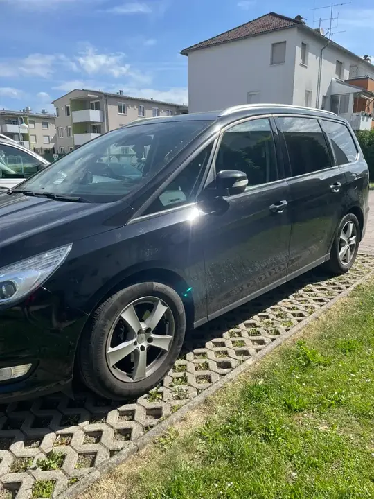 Ford Galaxy