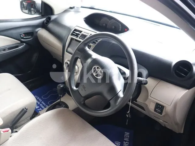 Toyota Yaris 2008 photo 2
