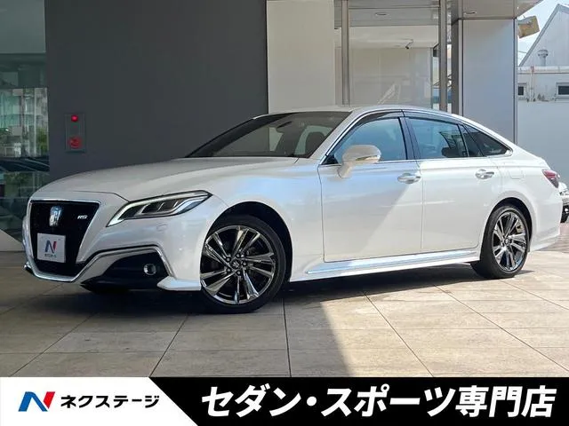 Toyota Crown Hybrid