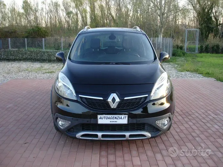Renault Scenic 2013 photo 5