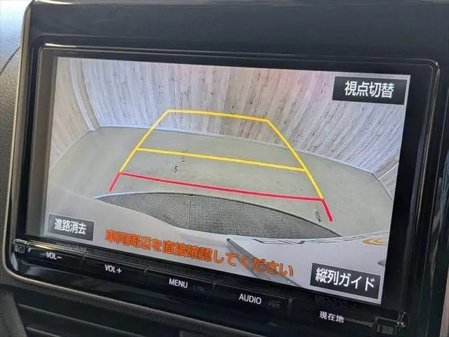 Toyota Vocsei Zs 2016 photo 5