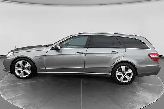 Mercedes-Benz E250 2011 photo 2