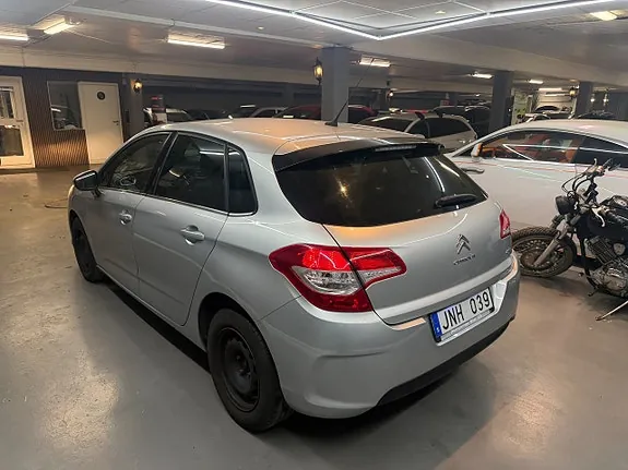 Citroen C4 2011 photo 4