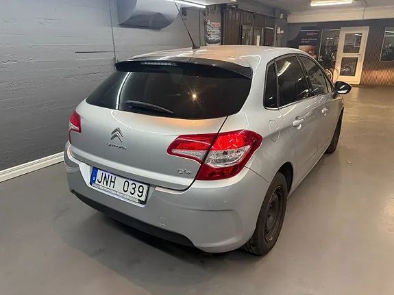 Citroen C4 2011 photo 5