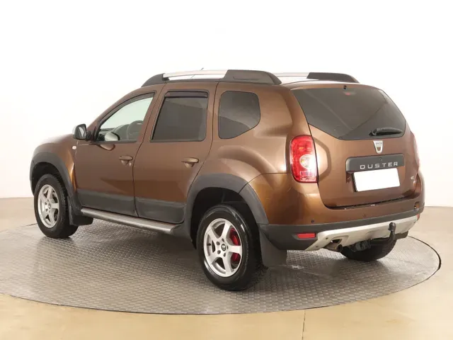 Dacia Duster 2012 photo 3