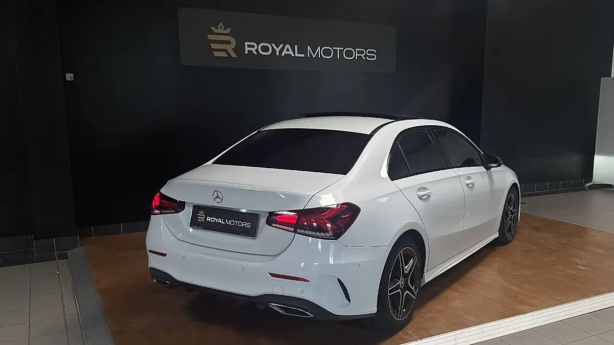 Mercedes-Benz A-Class 2020 photo 3