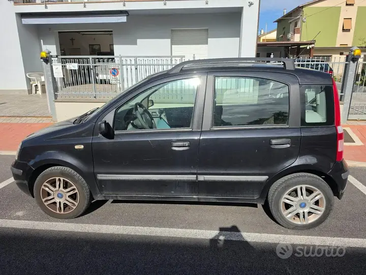Fiat Panda 2004 photo 2