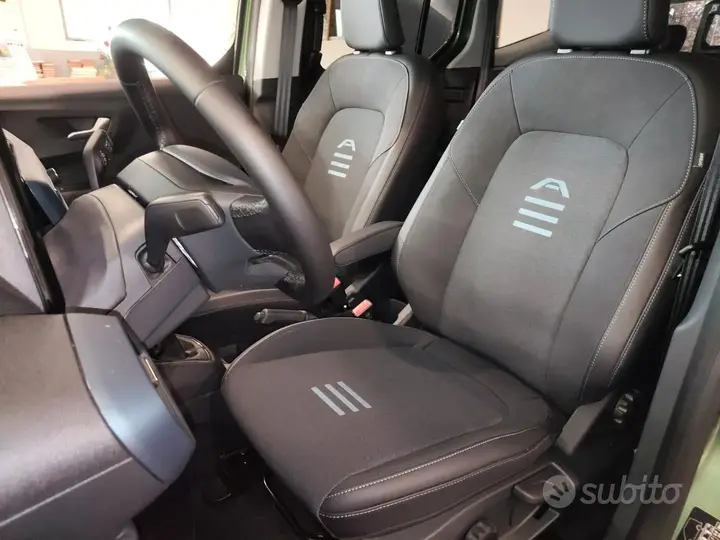 Ford Tourneo Courier 2026 photo 5