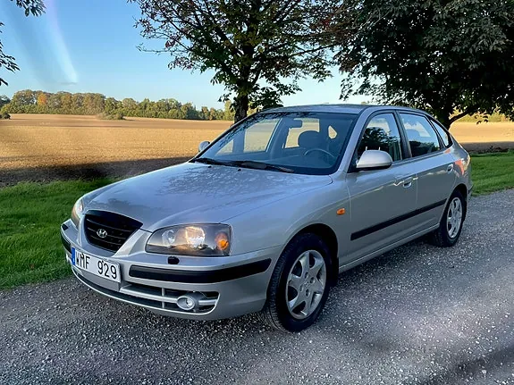 Hyundai Elantra 2005 photo 2