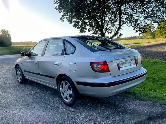 Hyundai Elantra 2005 photo 3