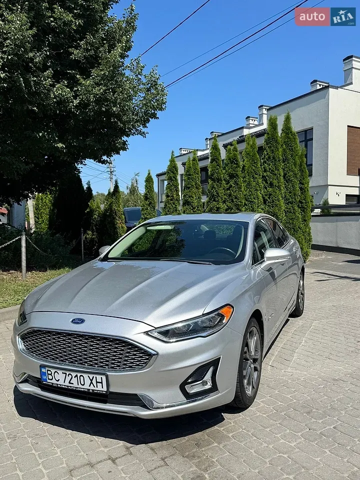 Ford Fusion 2019 photo 2