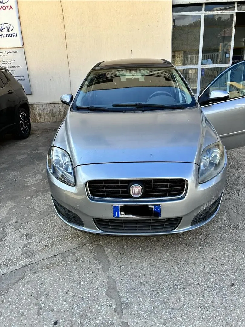 Fiat Croma 2010 photo 4