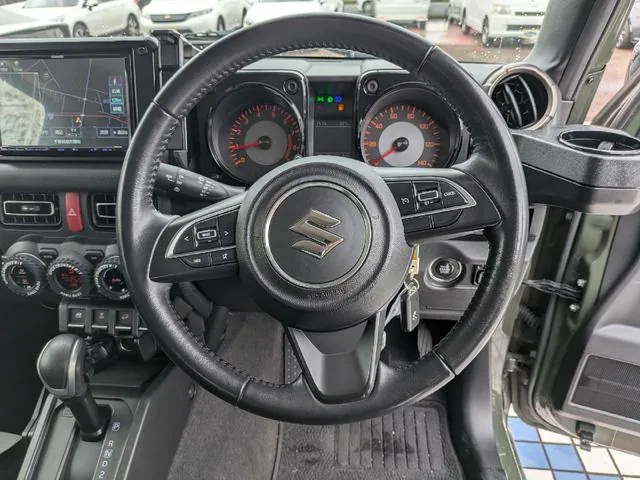 Suzuki Jimny 2020 photo 3