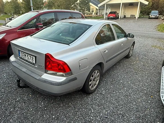 Volvo S60 2001 photo 2