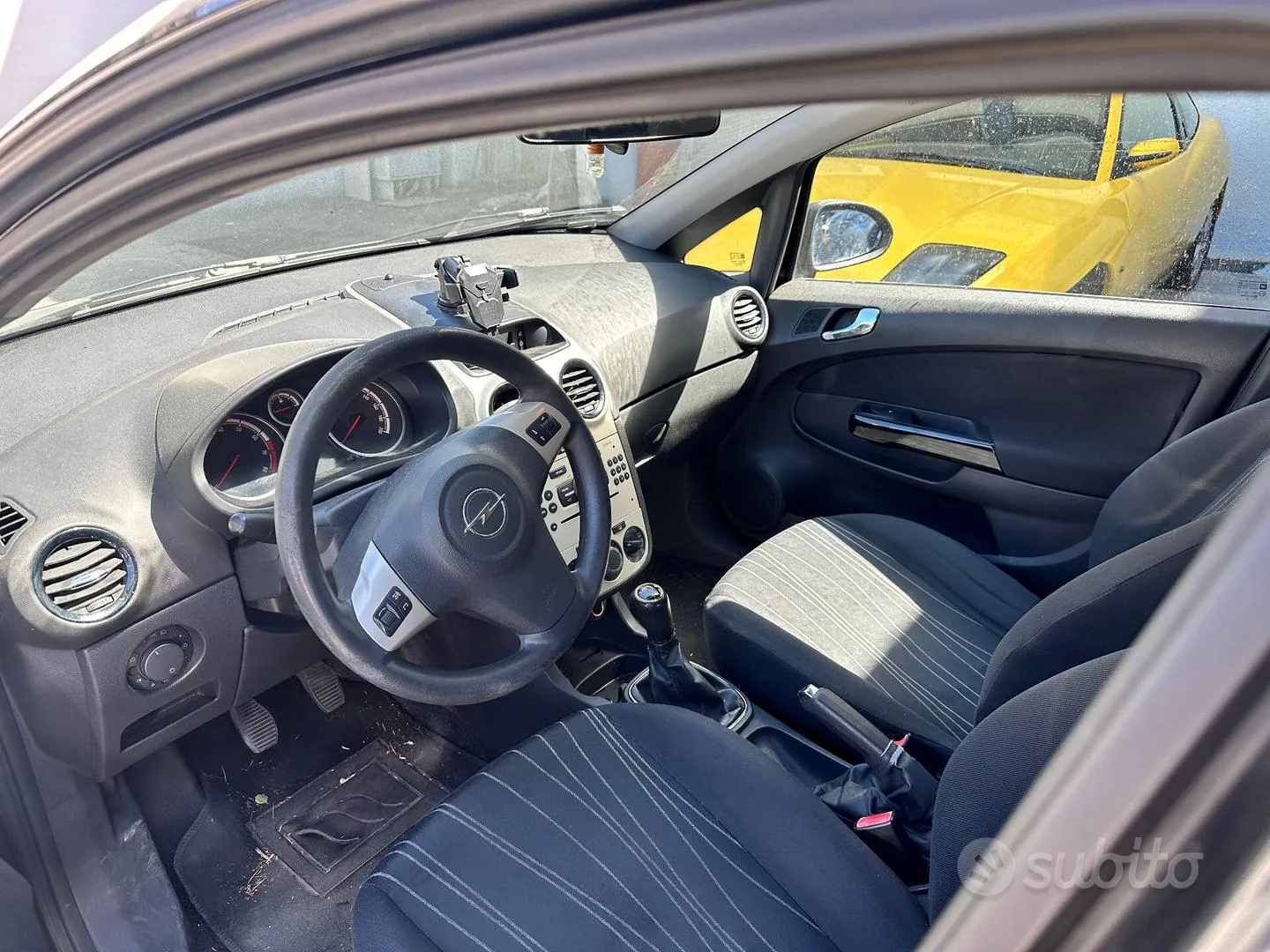 Opel Corsa 2008 photo 2
