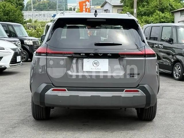Toyota Rav4 photo 3