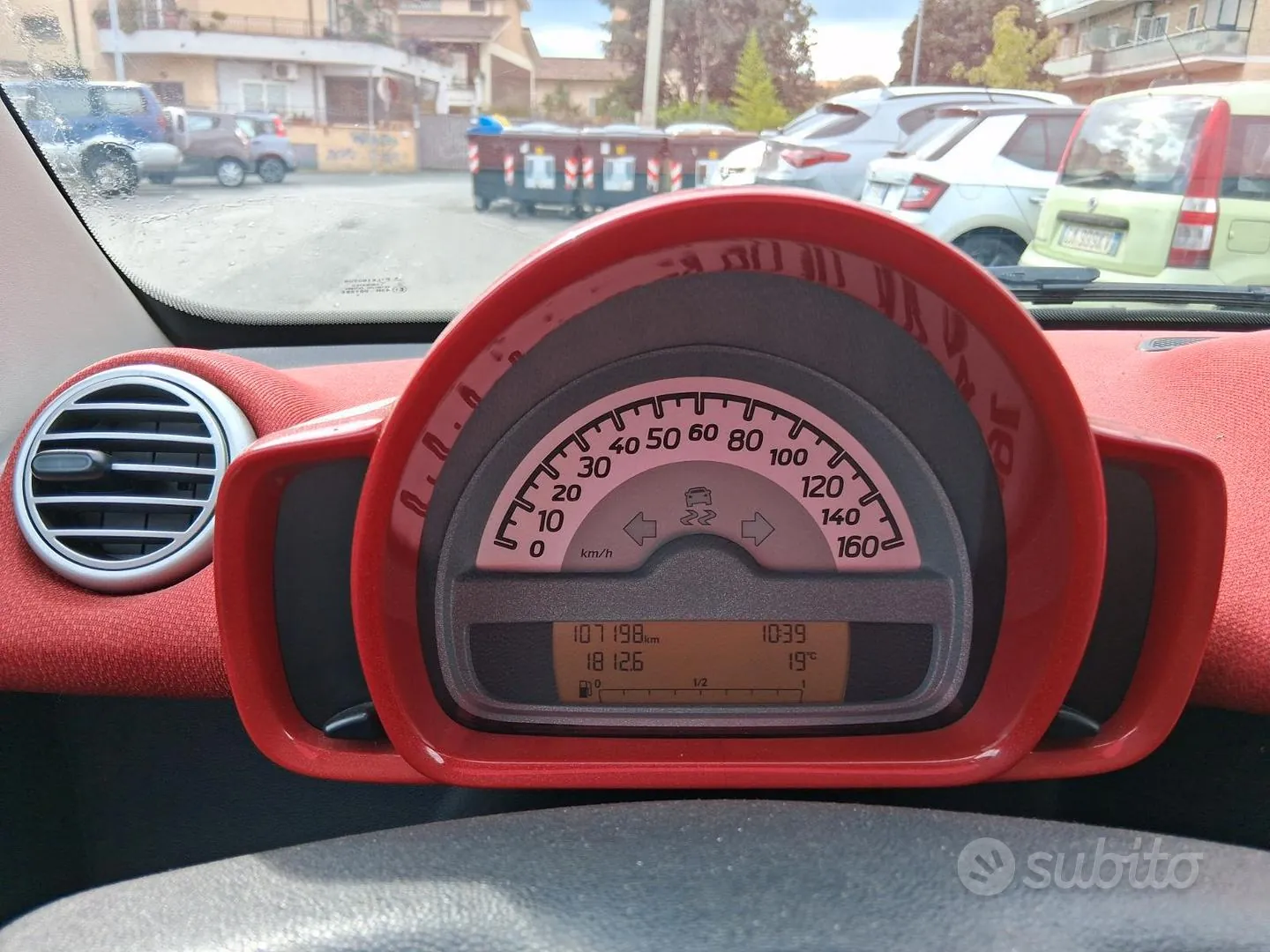 Smart Fortwo 2011 photo 4