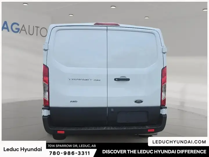 Ford Transit Cargo Van 2025 photo 3