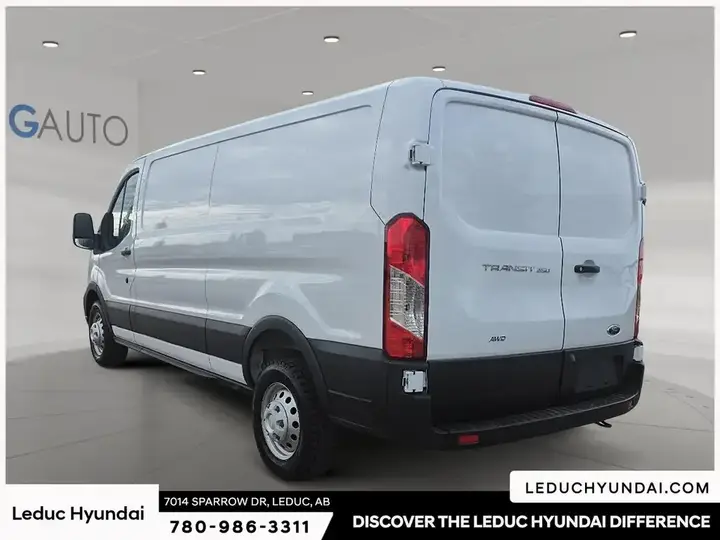 Ford Transit Cargo Van 2025 photo 4