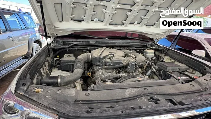 Toyota Land Cruiser 2009 photo 4