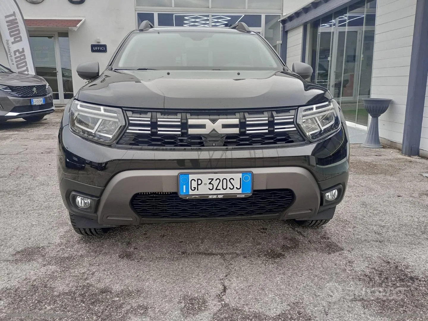 Dacia Duster 2023 photo 2