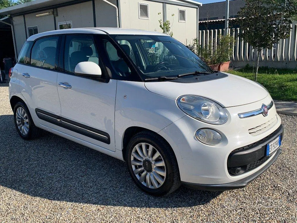Fiat 500L 2014 photo 3