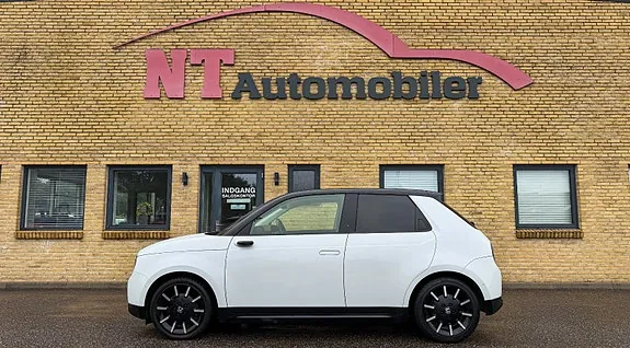 Honda E