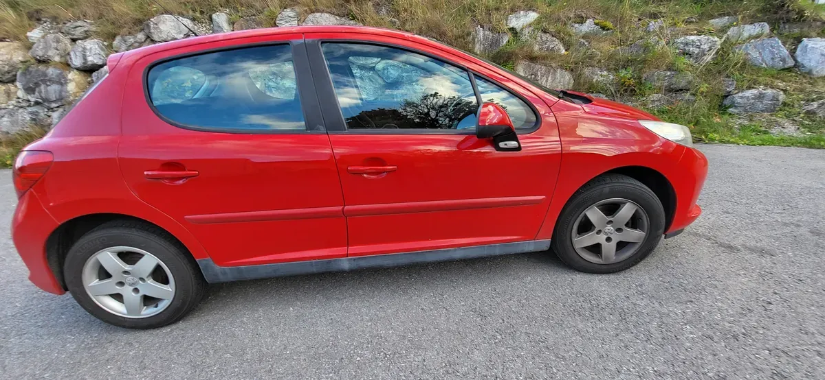 Peugeot 207