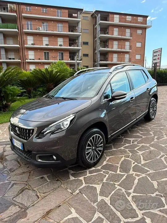 Peugeot 2008 2018 photo 3