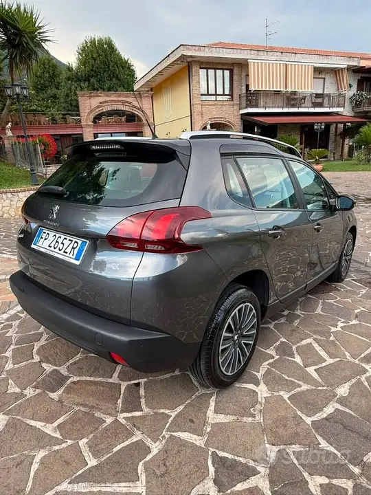 Peugeot 2008 2018 photo 4