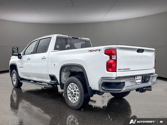 Chevrolet Silverado 2500Hd 2025 photo 3