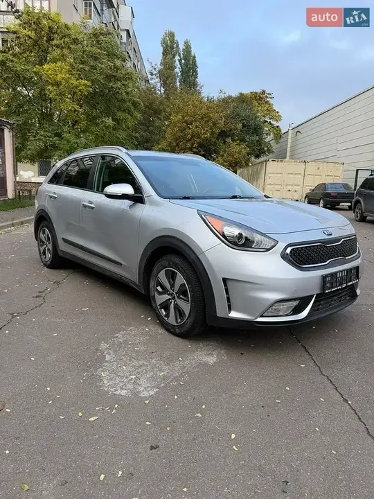 Kia Niro 2017 photo 2