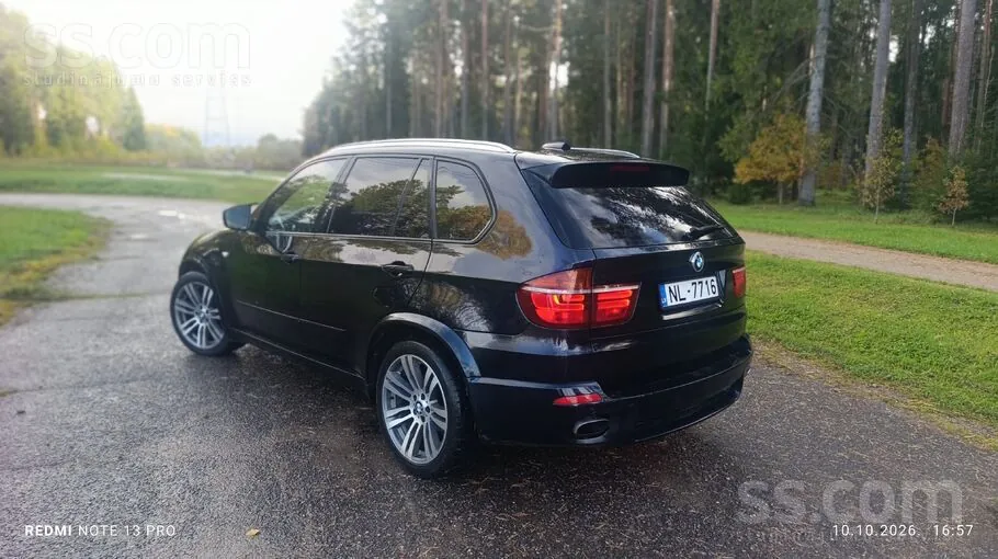 BMW X5 2010 photo 4