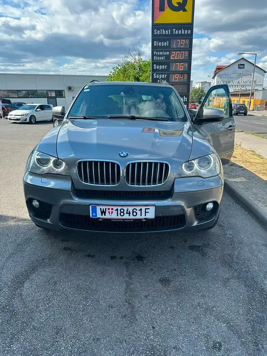 BMW X5 2012 photo 3