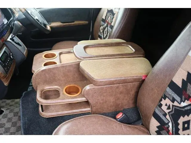 Toyota Hiace 2023 photo 4