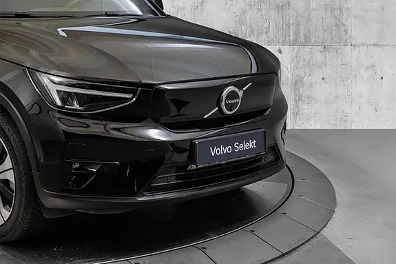 Volvo C40 2022 photo 2