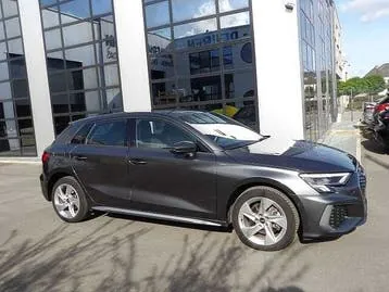 Audi A3 2021 photo 2