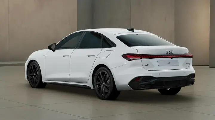 Audi A5 photo 2