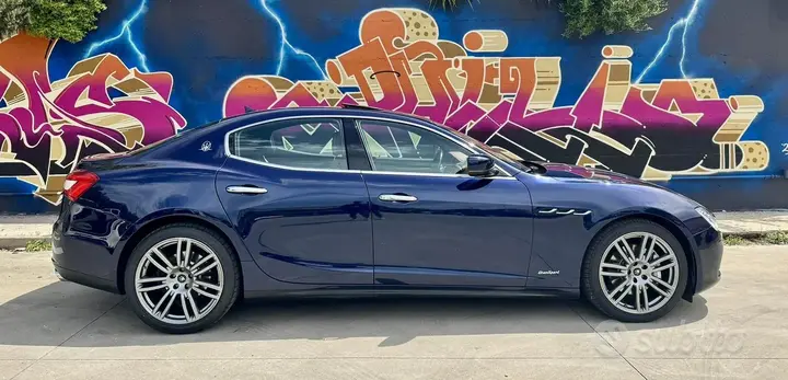 Maserati Ghibli 2025 photo 2
