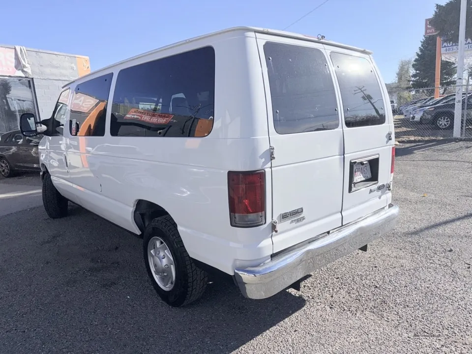 Ford Econoline 2011 photo 5