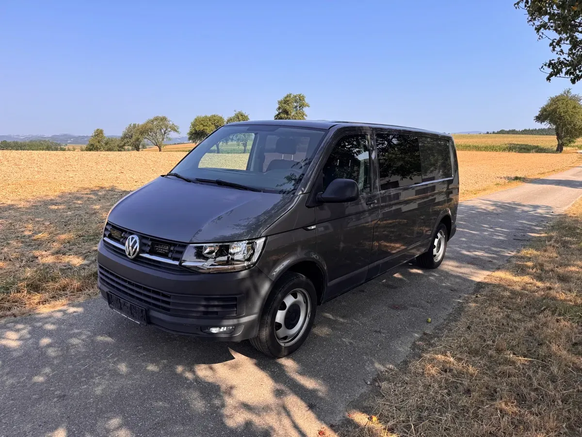 Volkswagen T6 2017 photo 2