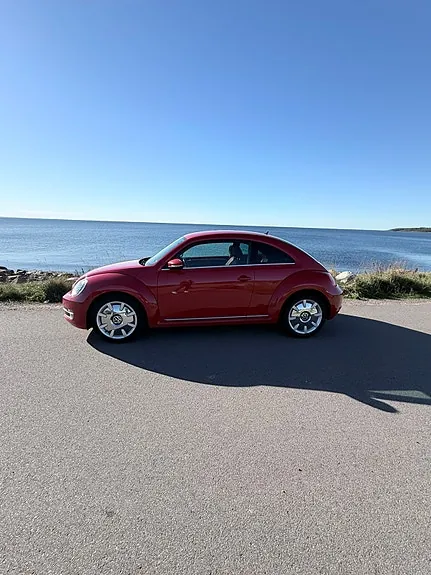Volkswagen Beetle 2016 photo 2