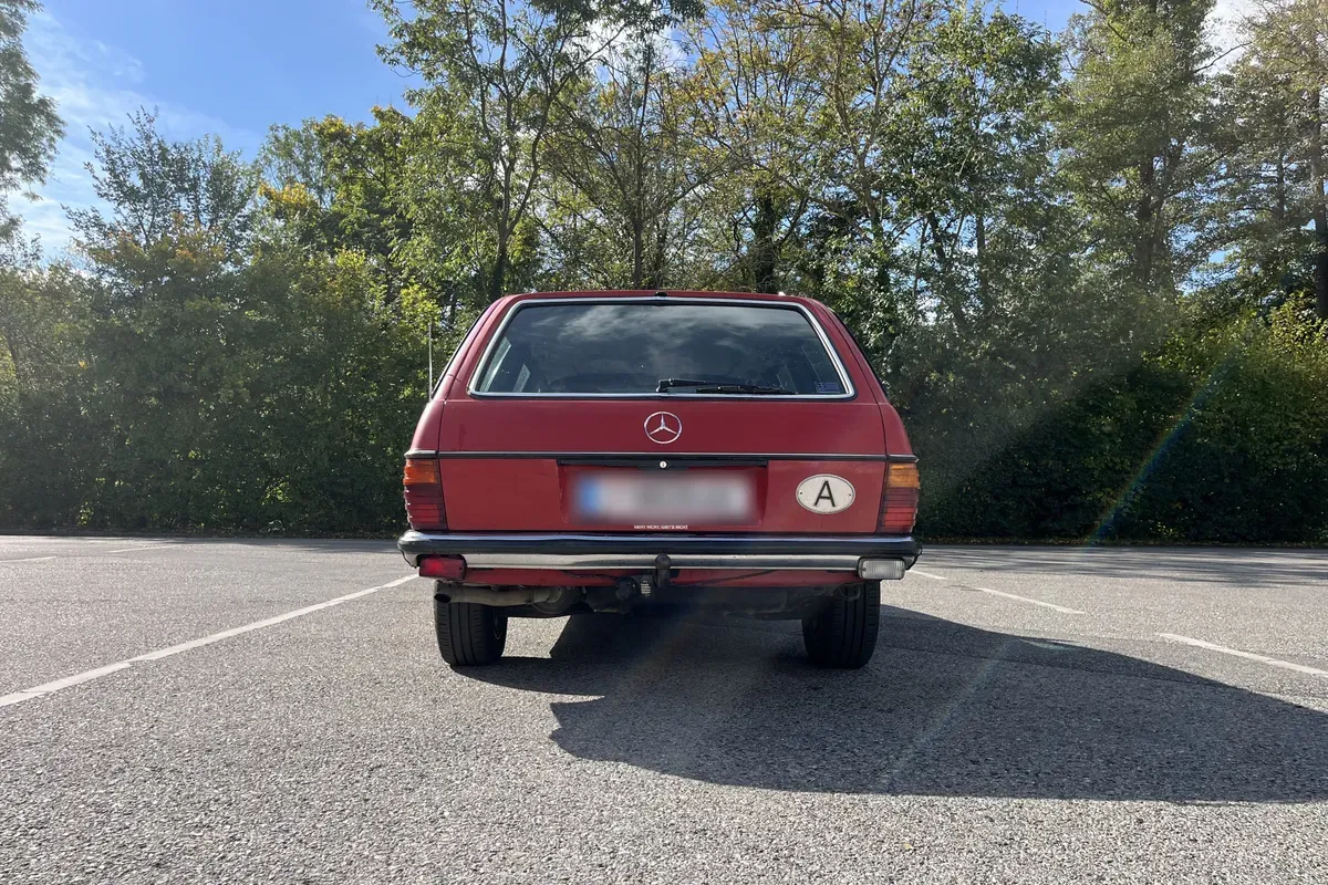 Mercedes-Benz Sonstige 1985 photo 3