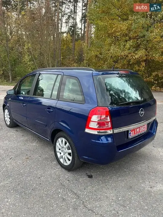 Opel Zafira 2009 photo 4