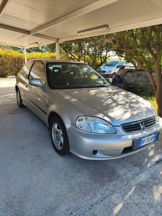 Honda Civic 2000 photo 3