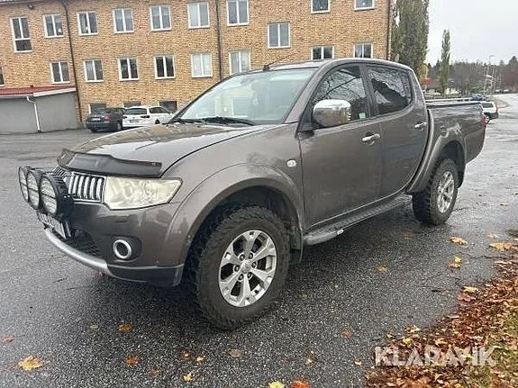 Mitsubishi L200