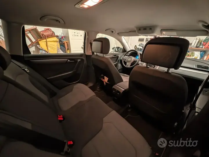 Volkswagen Passat 2014 photo 5