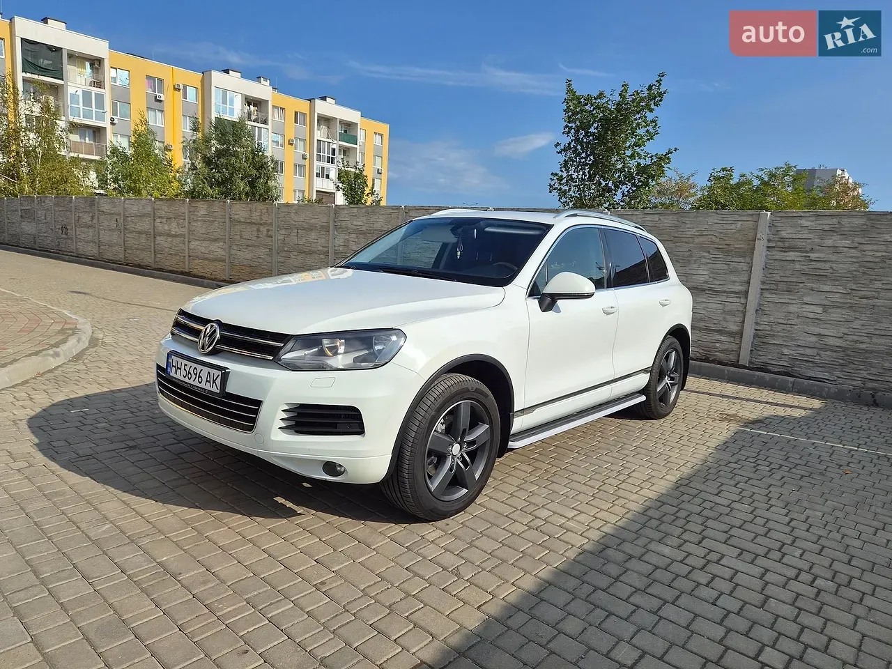Volkswagen Touareg 2013 photo 2