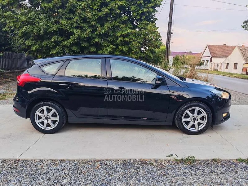 Ford Focus 2015 photo 4